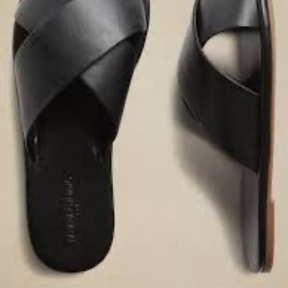 Banana Republic Factory Shoes - Banana Republic Factory Black Slide Sandals